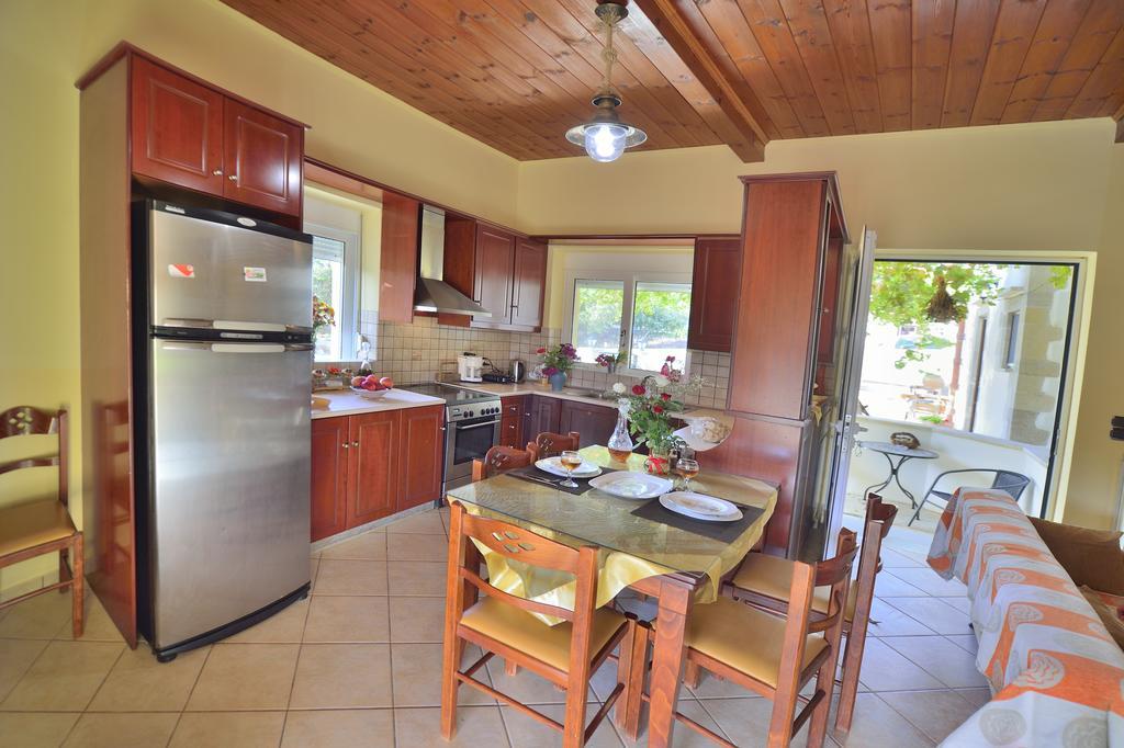 Villa Athina Kíssamos Buitenkant foto